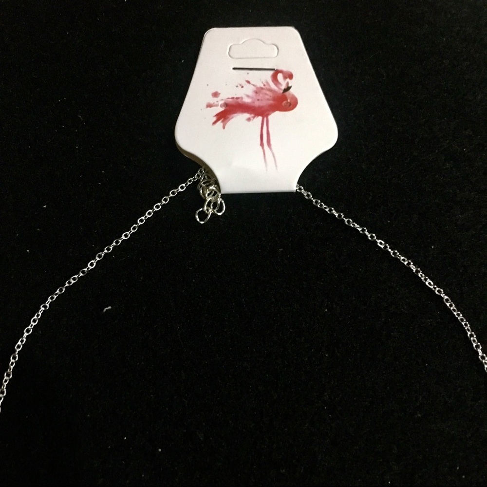 NWT Dainty Heart Silver Toned Necklace Jewelry - Picture 5 of 5